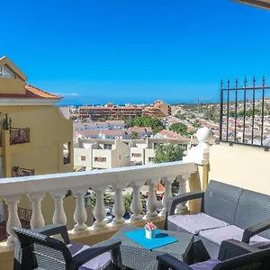  Apartment Castle Harbour Phoebe's Flat Cristianos By Lovetenerife Spain